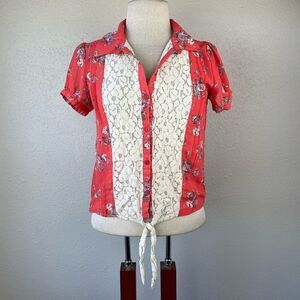 Rue 21 Short Sleeve Button Down Floral Top
